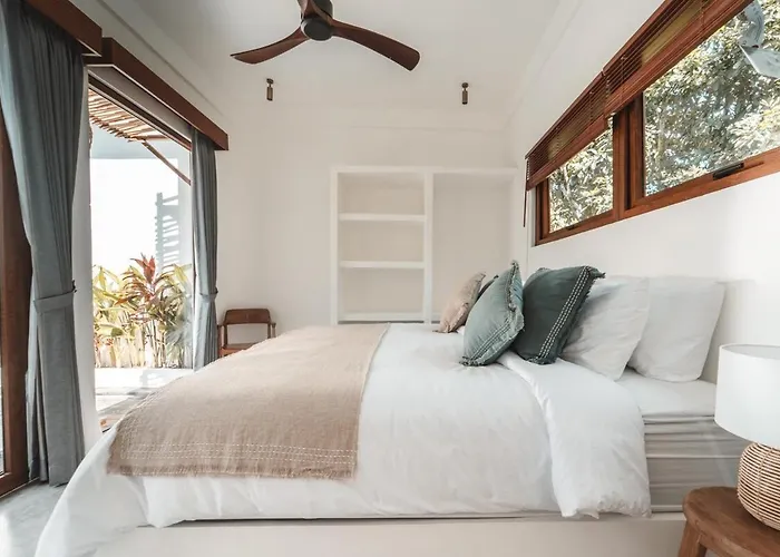 Cosy Corner Villa